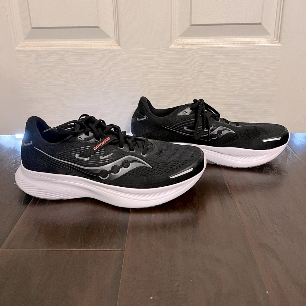 Saucony Men’s Guide 16 Size 11.5